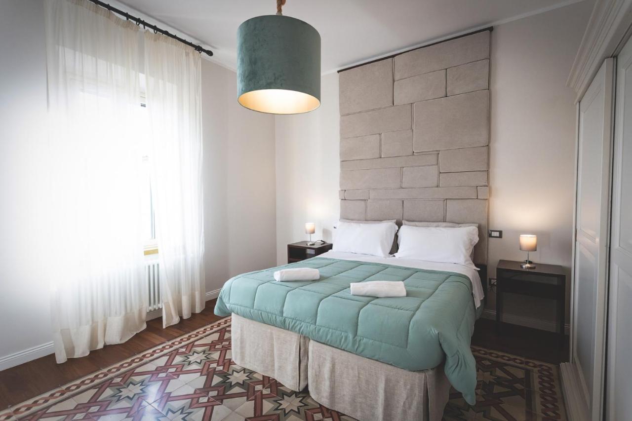 Piazza Duomo Deluxe Pensión 3*